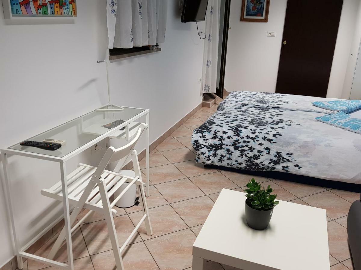 L&M Room Pula Dış mekan fotoğraf